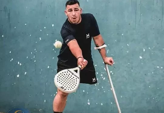 En marcha la campaña por una prótesis para Iván